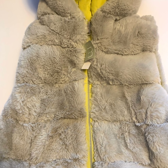 Maurices Reversible Fur Vest - Picture 4 of 4